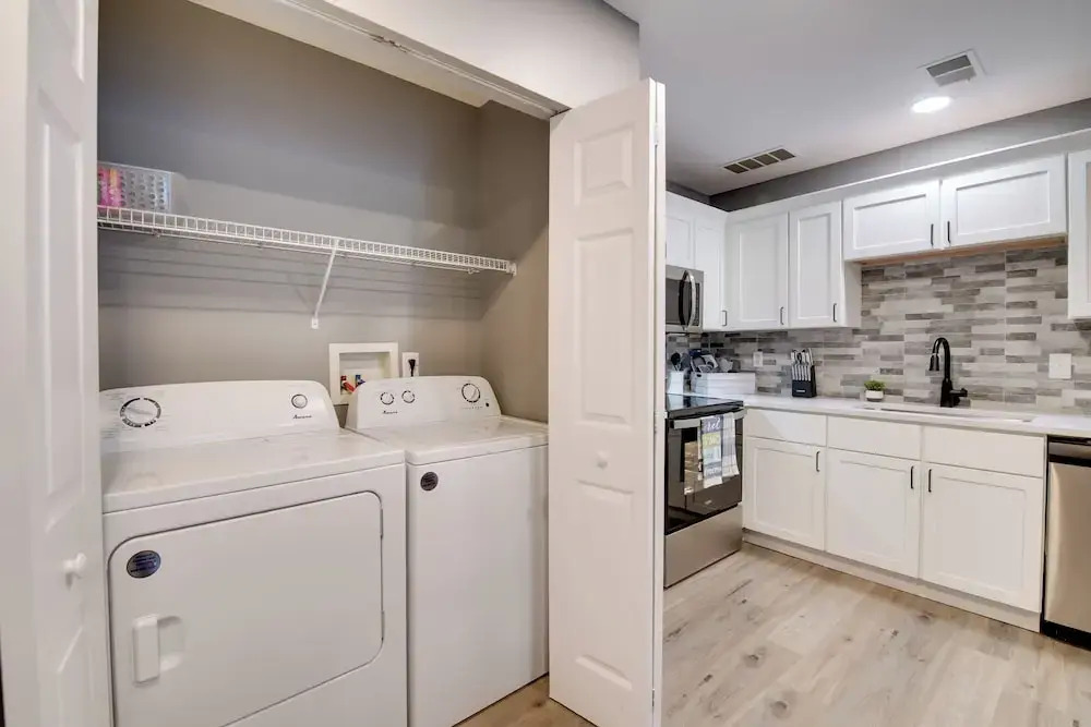 Pet-friendly Home, 9 Mi to Silver Dollar City