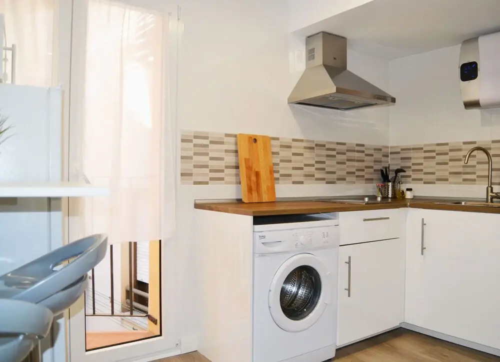 Apartamentos GO - Leopoldo Cano Center