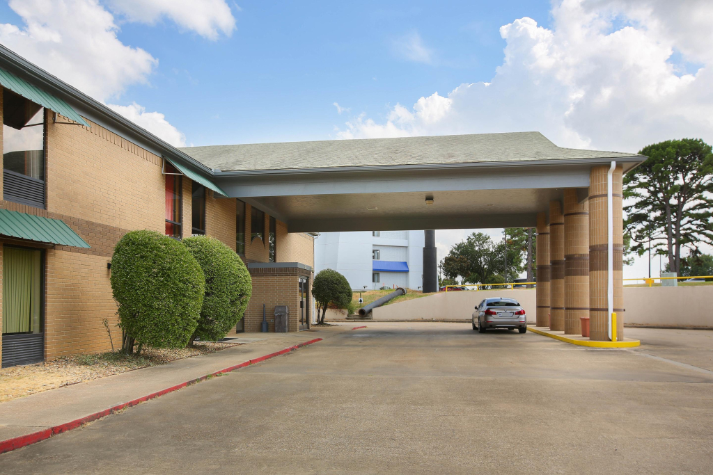 OYO Hotel Texarkana Trinity AR Hwy I-30