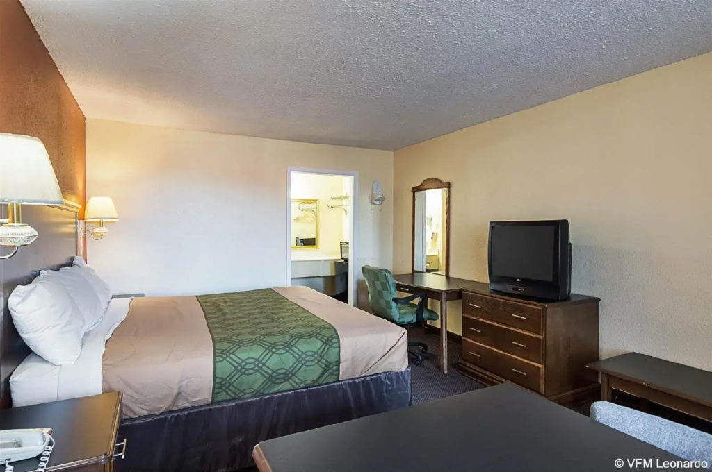 OYO Hotel Benton AR I-30