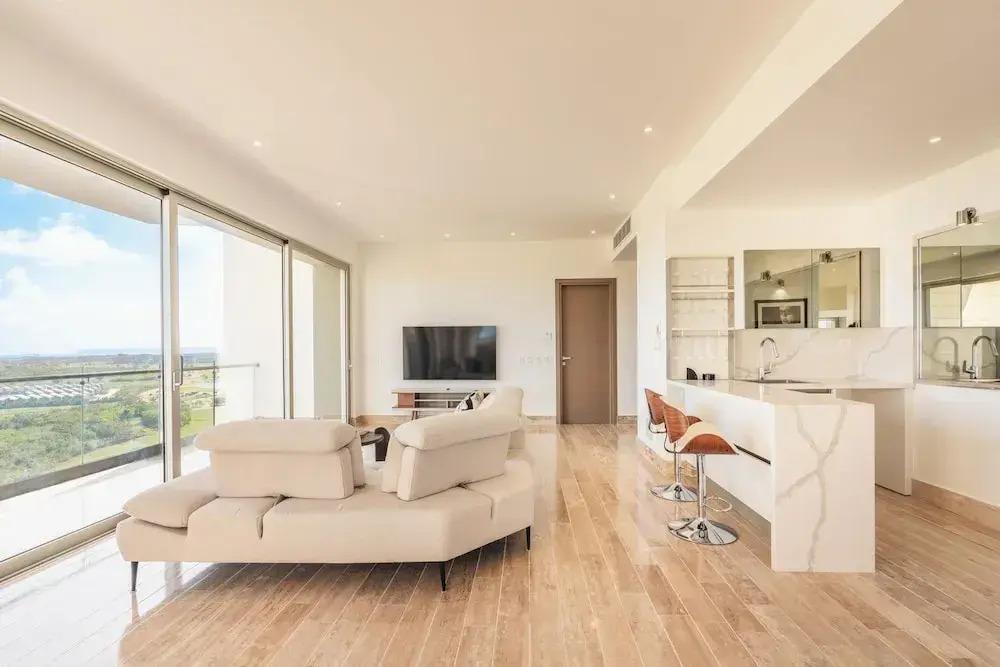Penthouse With Private Picuzzi in Cap Cana