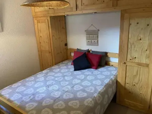 Appartement Le Grand-Bornand, 2 pièces, 4 personnes - FR-1-241-103