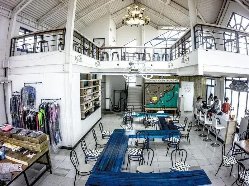 Second Lounge Guesthouse