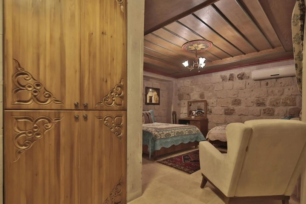 Guzide Cave Hotel