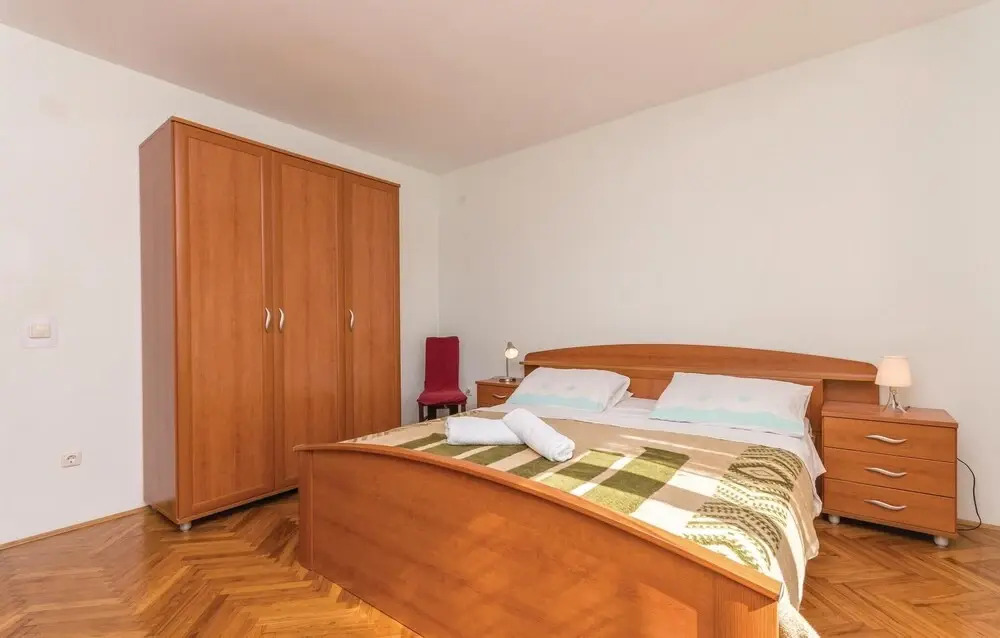 Holiday Home Privlaka 03