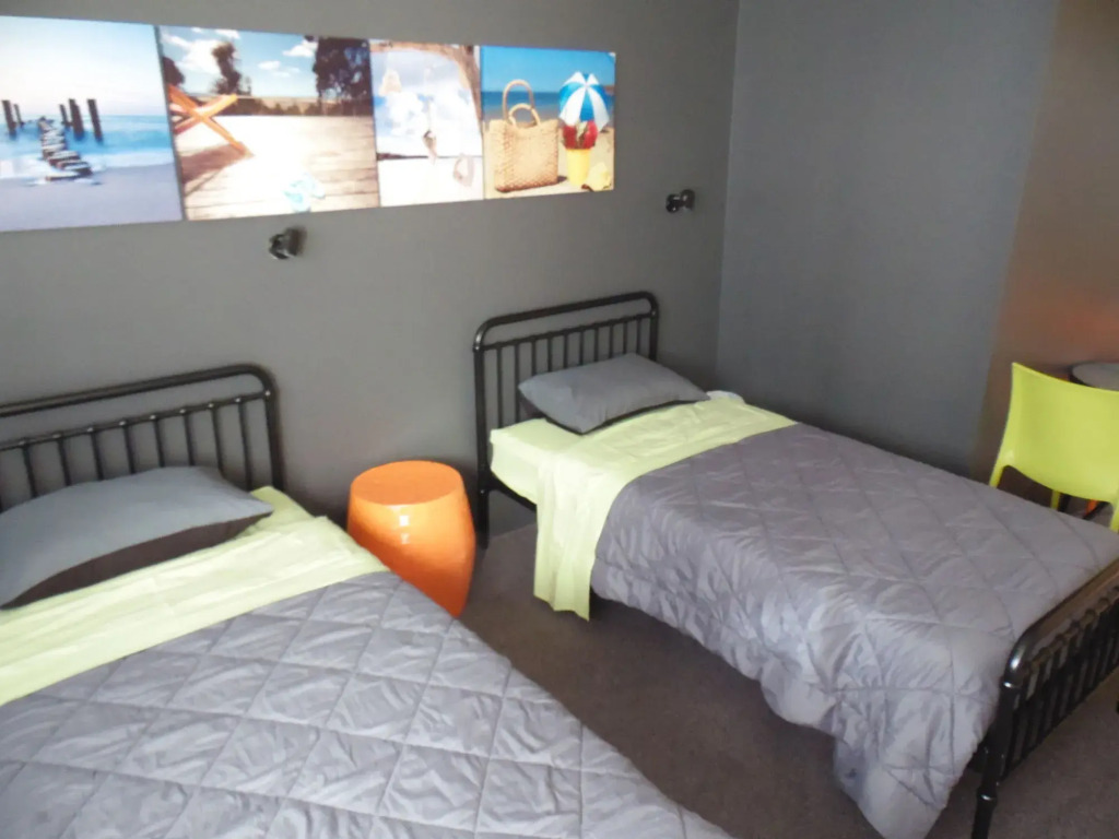 Rock Solid Backpackers Rotorua