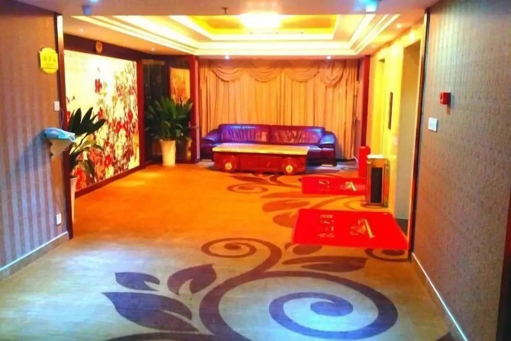 Jin Bo Hotel