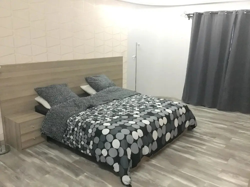 House With 3 Bedrooms in Lomé, With Pool Access, Enclosed Garden and W