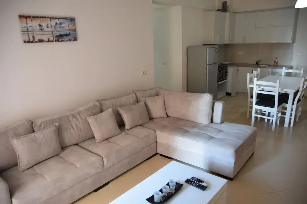 Romina Apartments