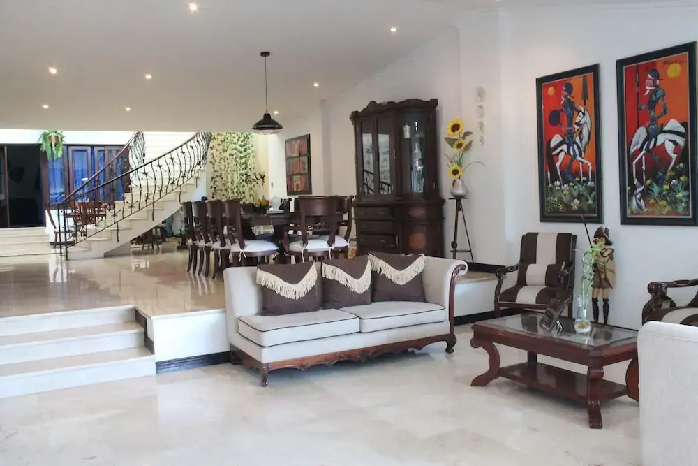 Casa hotel Tsalach