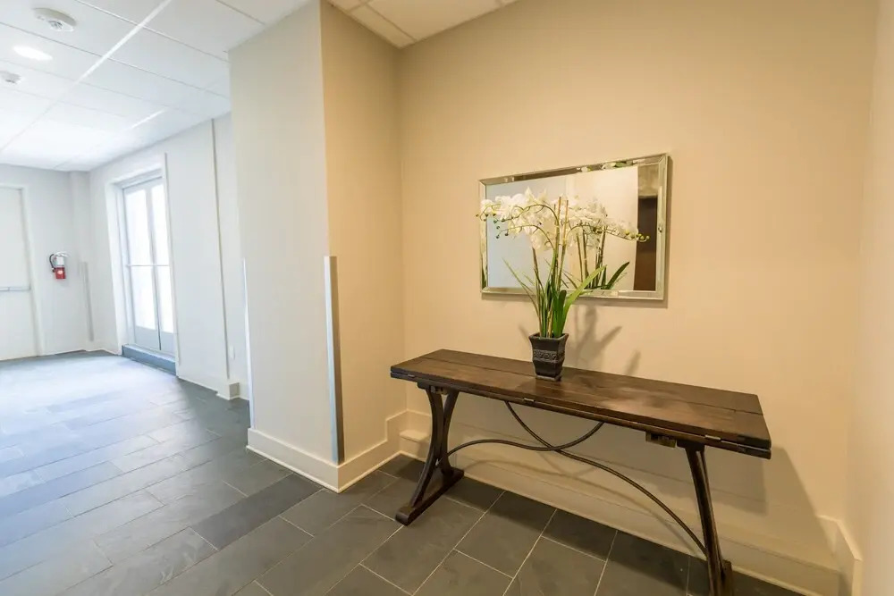 Modern 2BR 2BATH near French Quarter
