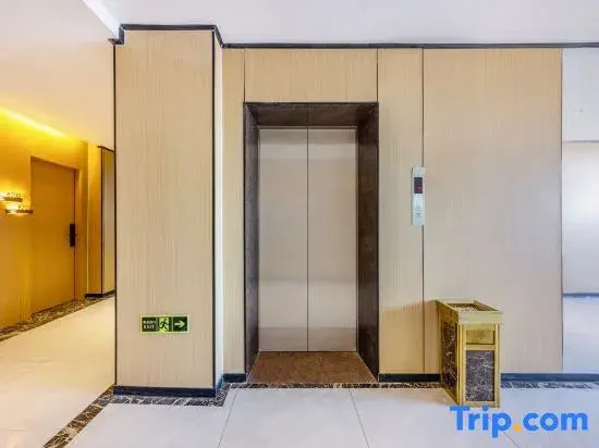 Jinjiang Jinyue Yilian Hotel