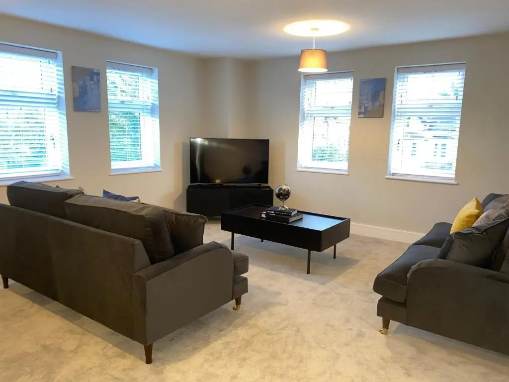 Roomotel - Oakview Moseley