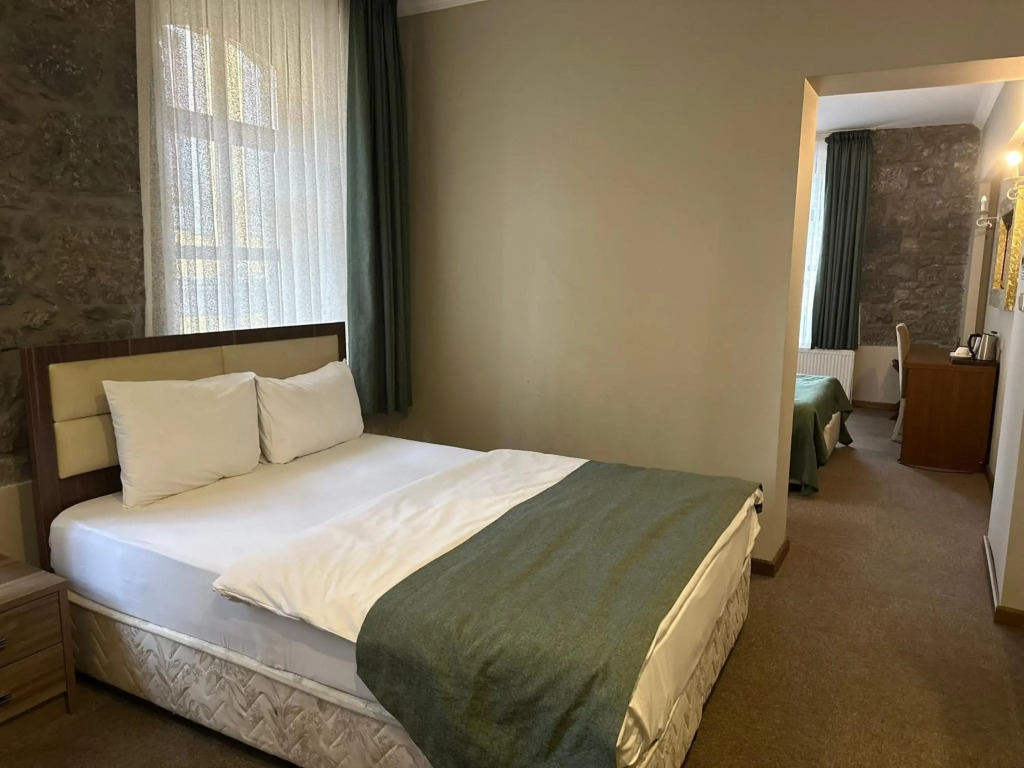 TS Park Hotel