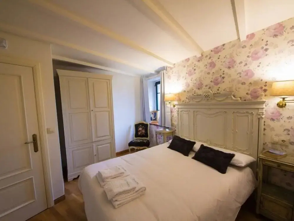 Mansion in Cerdedo With Private Pool and Garden