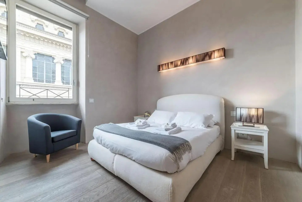 Stunning views over central Rome's rooftops
