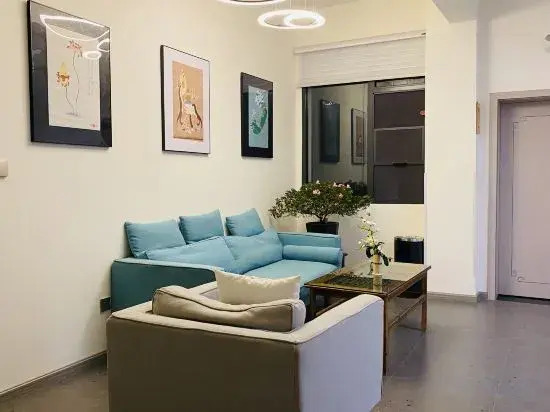 Seven Guesthouse