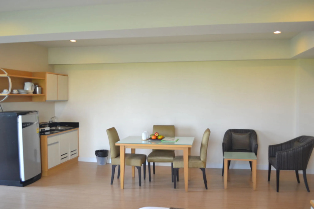 Sky Place Serviced Apartment