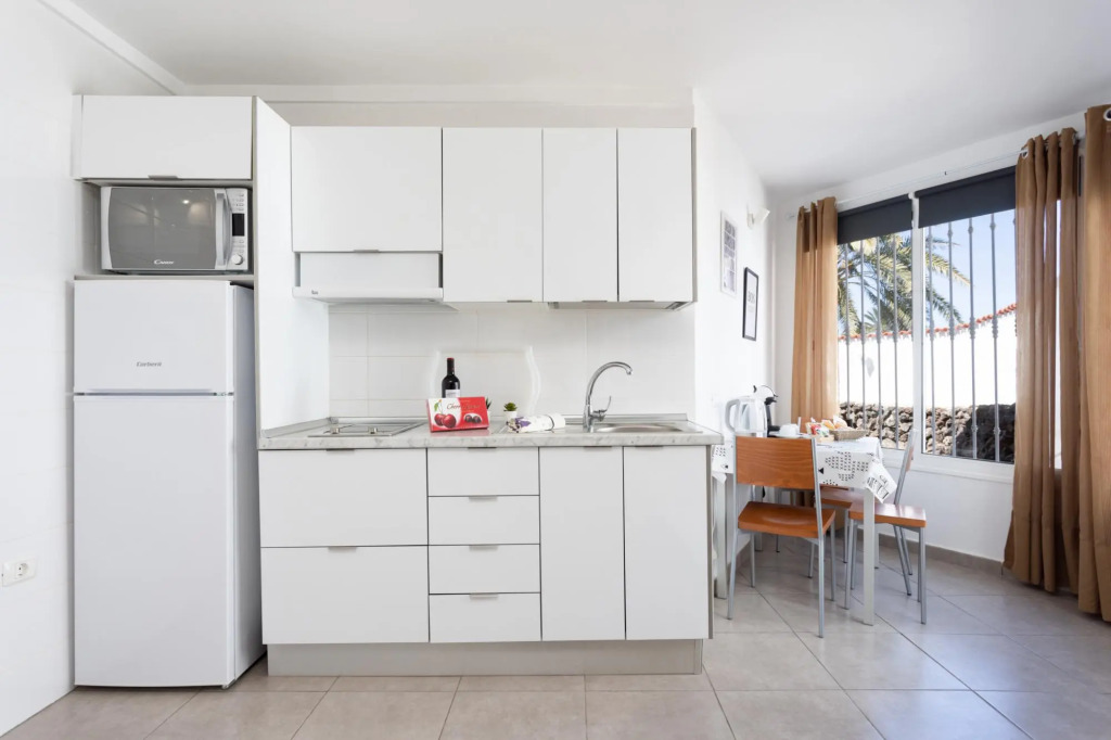 Home2Book Triplex Disco Beach Las Américas, Terrace