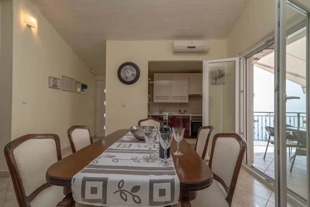 Daniela - Terrace With Amazing sea View - A1