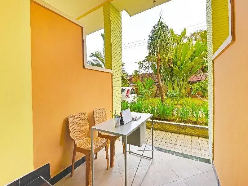 OYO 91078 Mulia Agung Residence