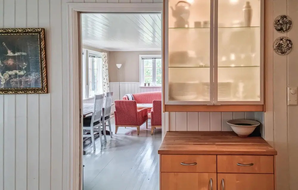 4 Bedroom Beautiful Home In Farsund