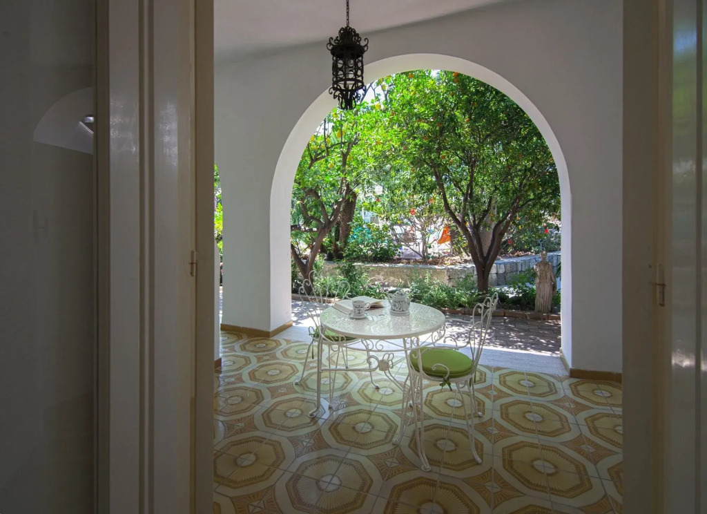 Semiramis Hotel De Charme & Pools