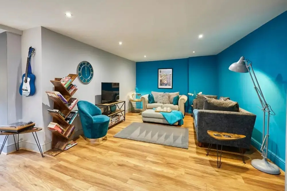 Host Stay Indigo River