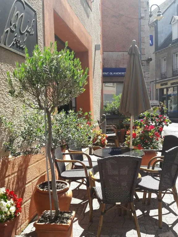 Logis Hotel du Midi