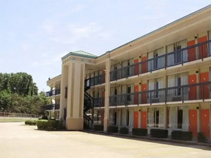 Econolodge