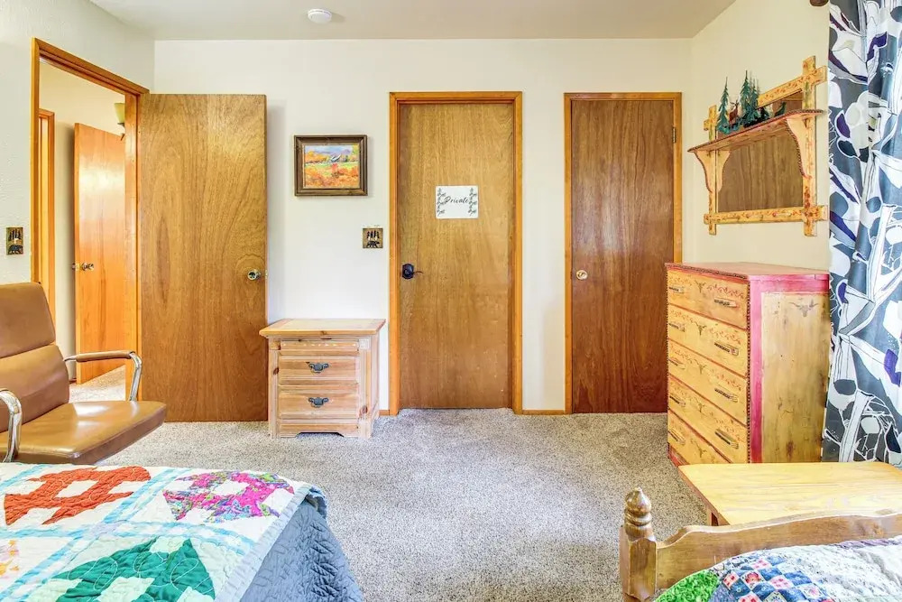 10 Mi to Show Low: Pinetop-lakeside Family Cabin!