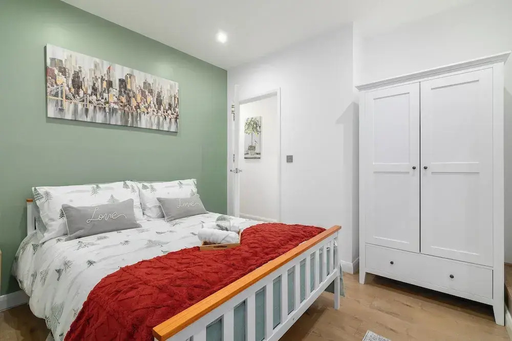 Deluxe 1 Bed Apartment, London