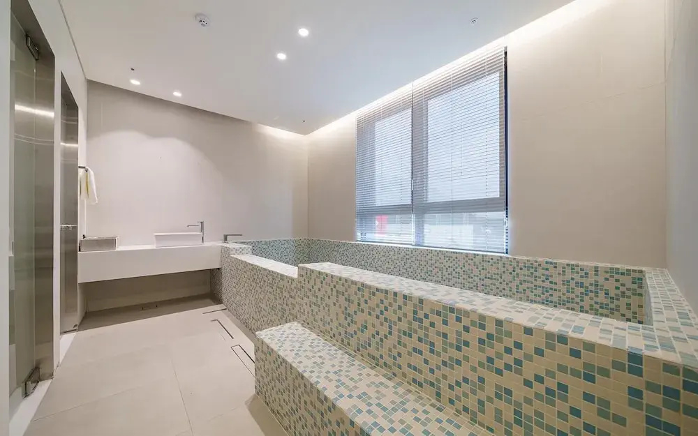 Pyeongtaek La Seine Tourist Hotel