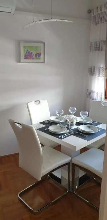 Apartman Aura