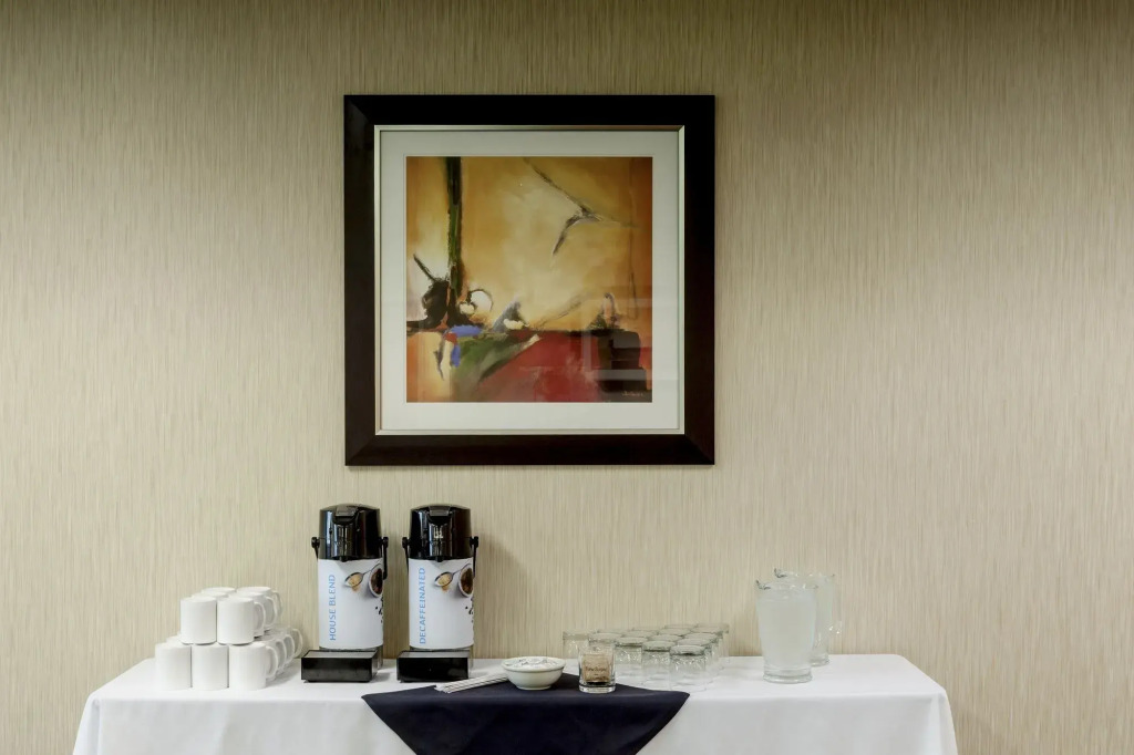 Holiday Inn Express Corvallis-On the River by IHG