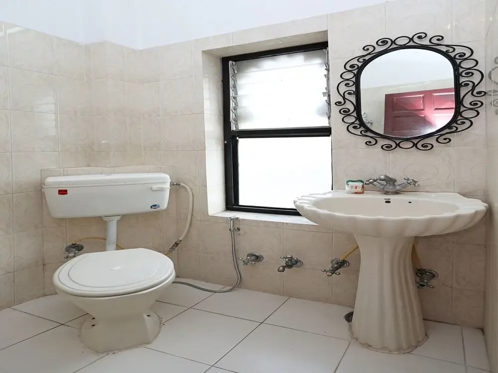 OYO 3942 Hotel Baba Palace
