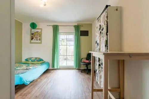 5732 Private Room 1 Person