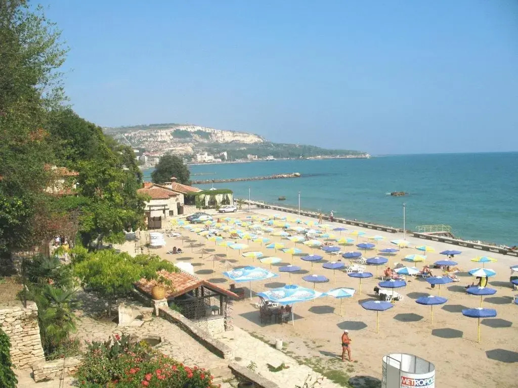 Lotos Hotel