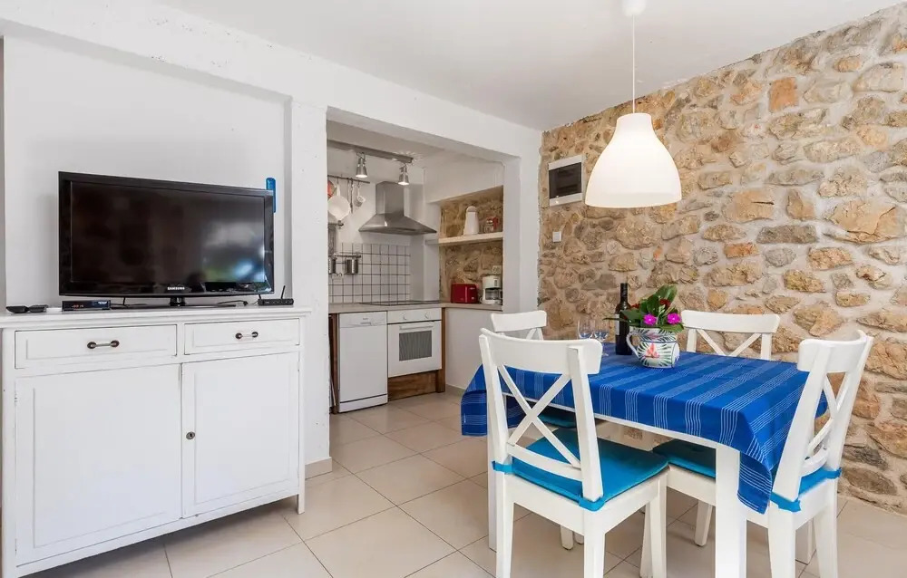 Pet Friendly Home In Brzac With Wifi