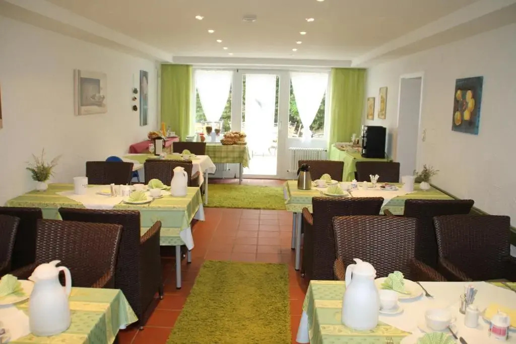 Kastanienhof Apartment Hotel