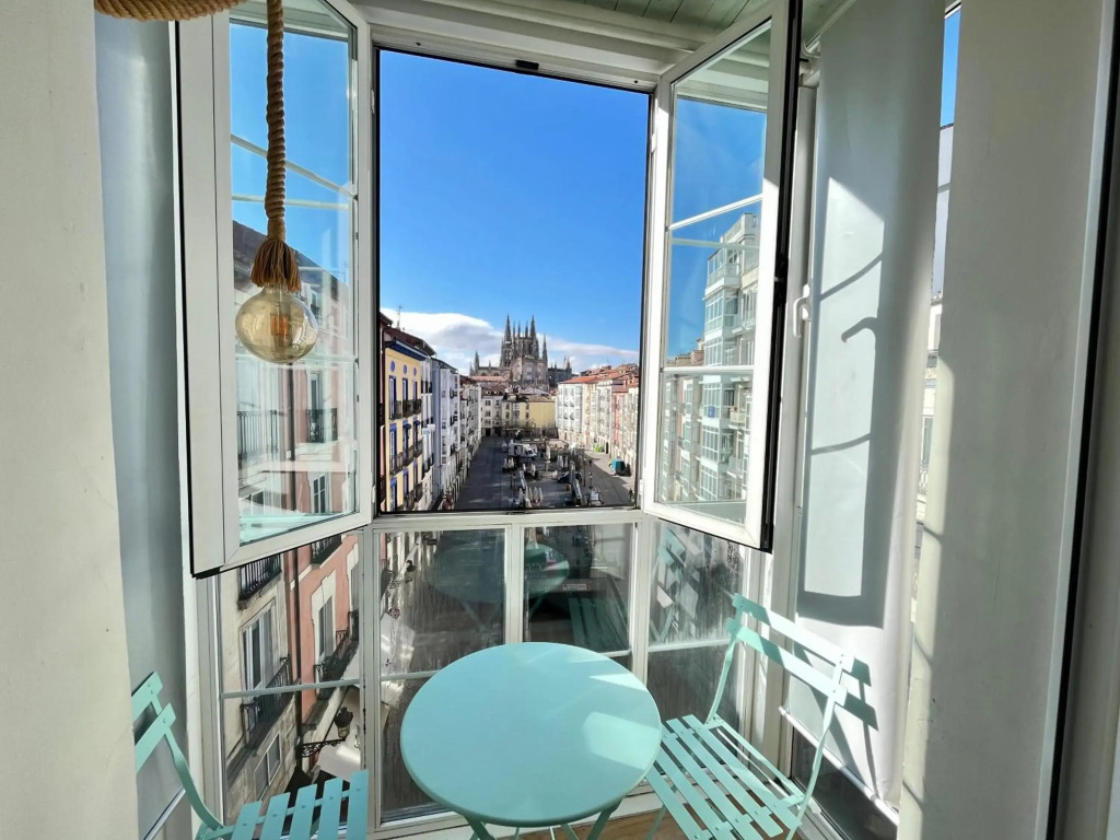 Preciosa vivienda Vistas a la Catedral PARKING and WIFI FREE