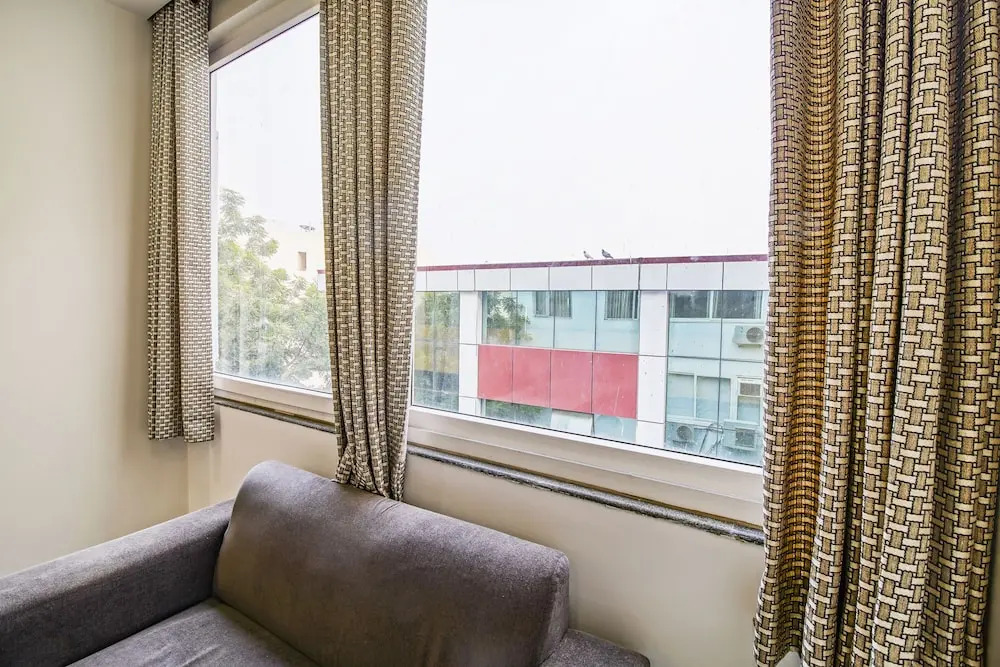 Gracious by Vishesh Hotels & Home Stay