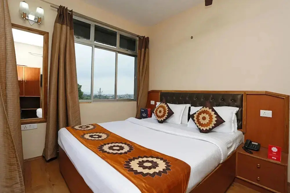 Whispering Pines By OYO Rooms