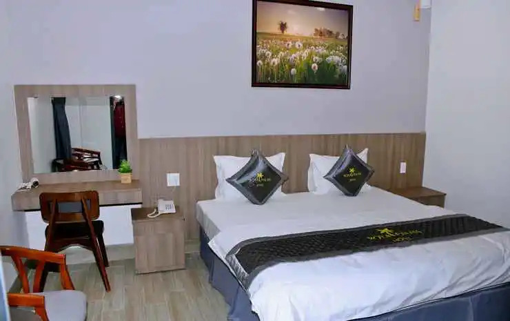 Royal Palms Hotel