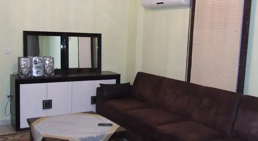 Caretta Home