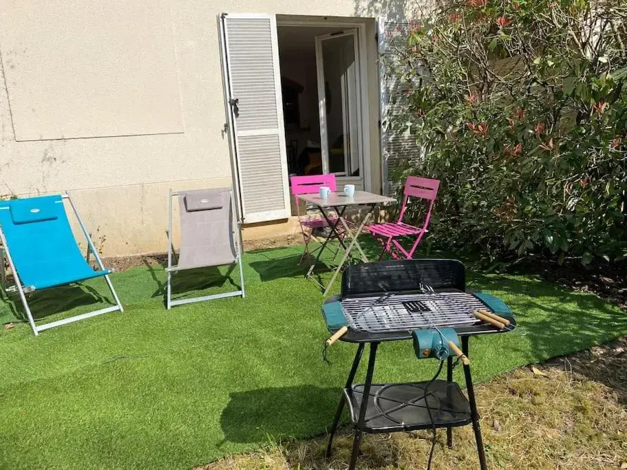 Appartement Cosy avec jardin privatif et garage
