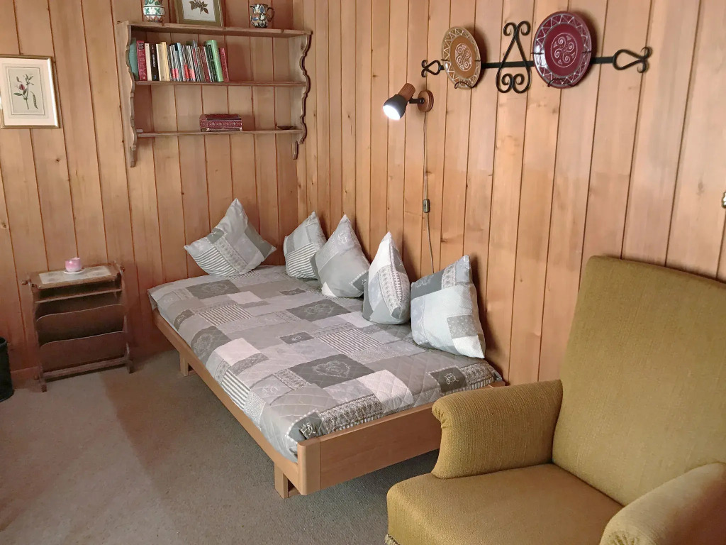 Apartment Chalet Spassvogel by Interhome