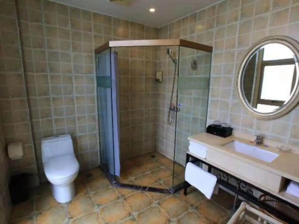 Baoli Xiangxun Theme Hotel