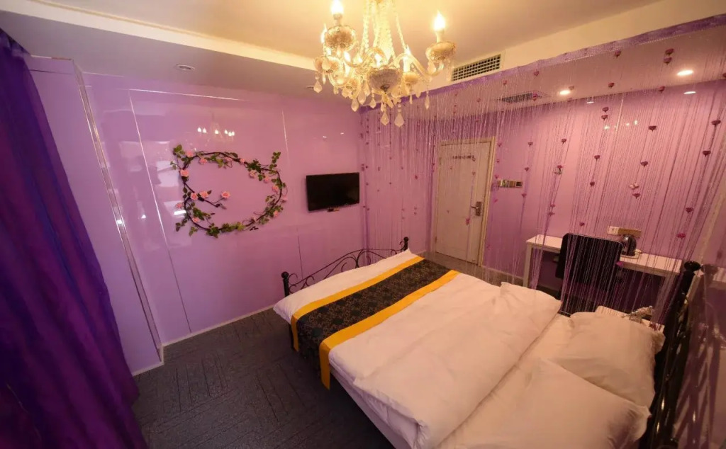 Qingdao Couples Boutique Hotel