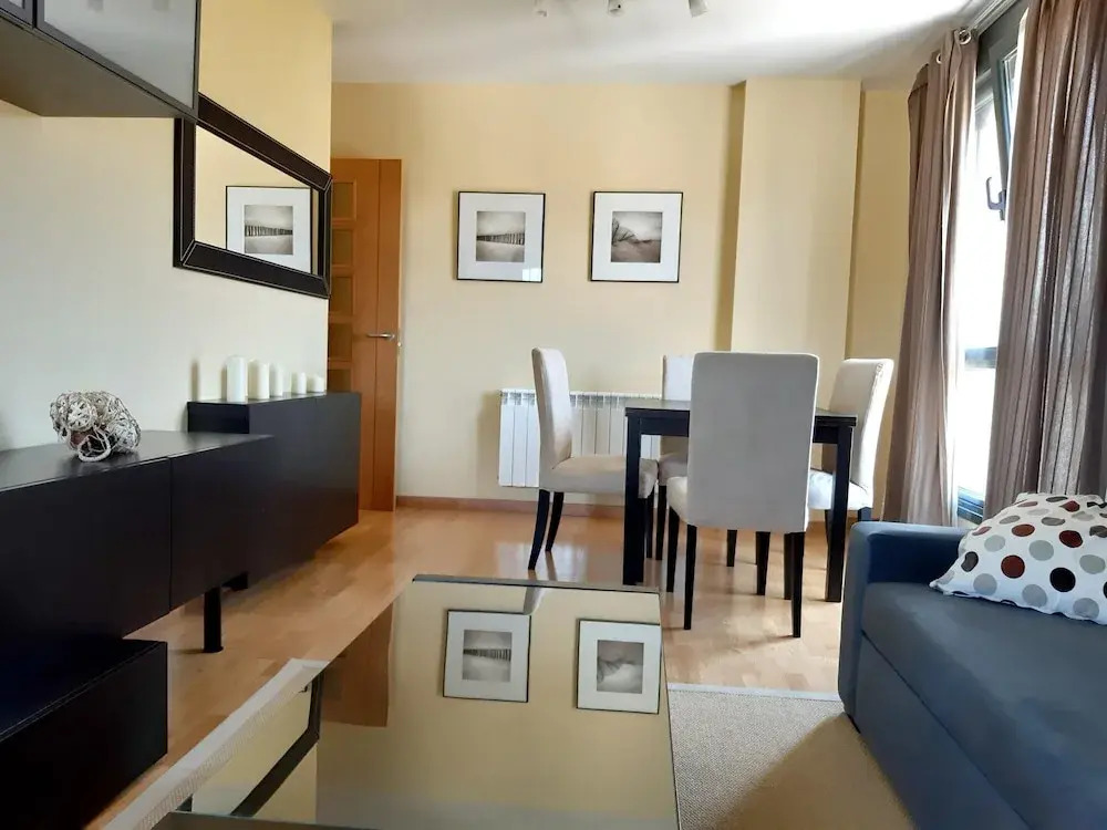 Apartment With 2 Bedrooms in Puerto de Vega, With Terrace - 3 km From